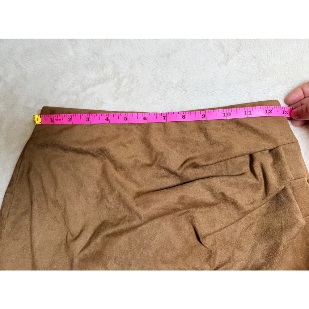 NWT Halara Brown Suede Ruched Mini Skirt Womens Small Crossover Front - Picture 7 of 8